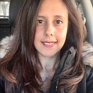 Meet your Posher, Elizabeth